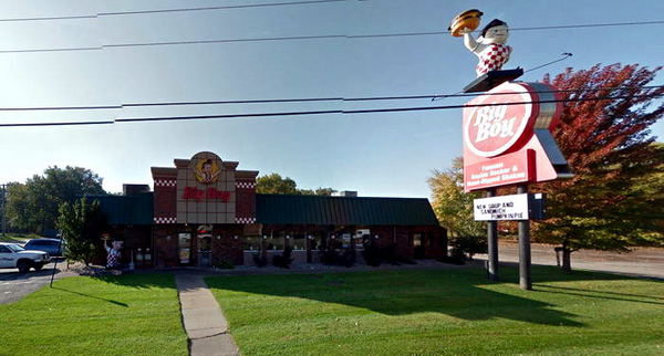 Big Boy Restaurants (Elias Brothers, Elias Bros) - Coldwater - 552 W Chicago (newer photo)
